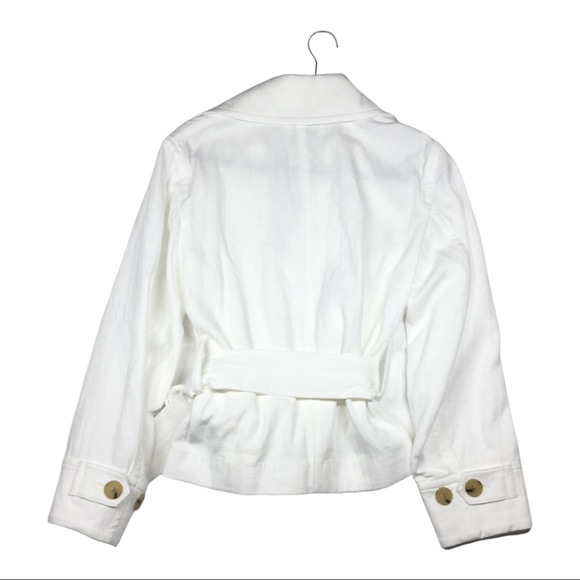 Vince Belted White Jacket - Picture 3 of 10